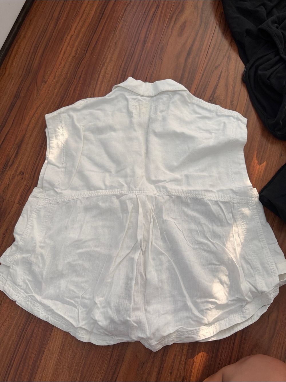 Free People Button-Front Sleeveless Shirt - Picture 4 of 4